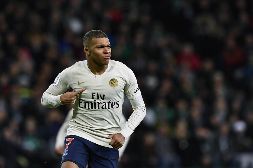 布朗：我本可以更强硬但总被吹犯规 不知道联盟究竟想要我怎么做